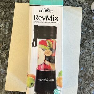 RevMix Smoothie & Shakes